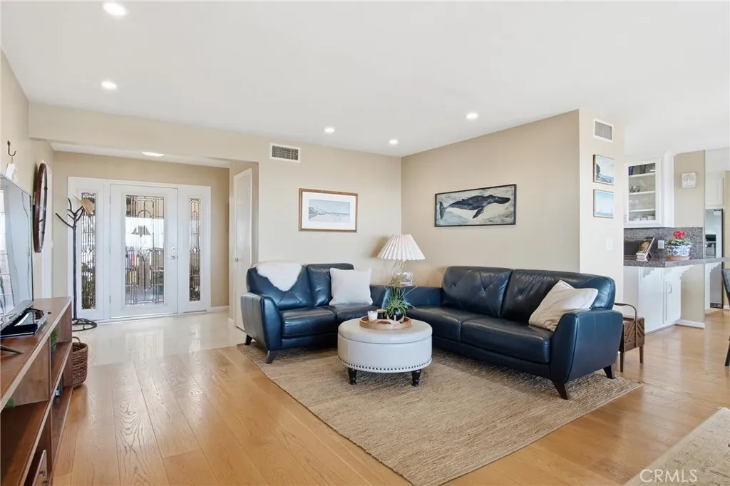 Additional image 11 of 880 W Highpoint, Claremont, CA 91711