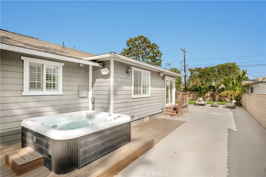 Additional image 71 of 370 E 19th St, Costa Mesa, CA 92627