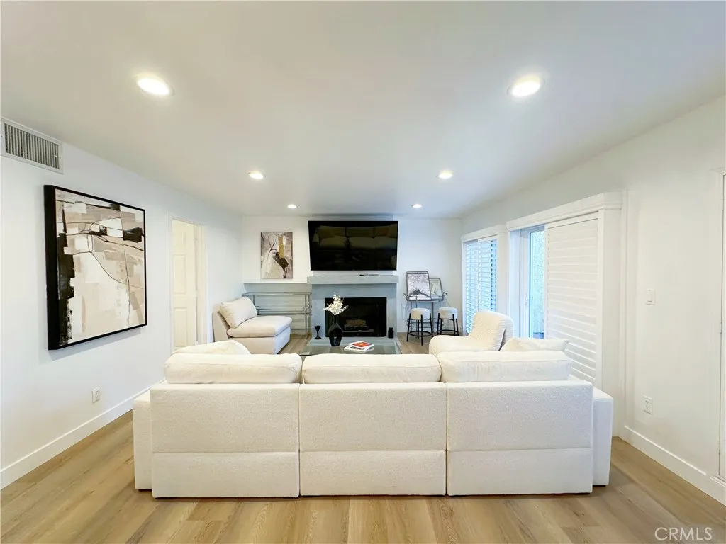 Additional image 22 of 5255 Coldwater Canyon Avenue Unit D, Sherman Oaks, CA 91401