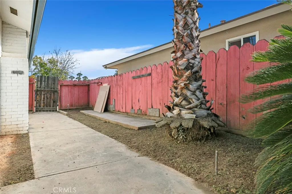 Additional image 93 of 6513 N Anna St, Fresno, CA 93710