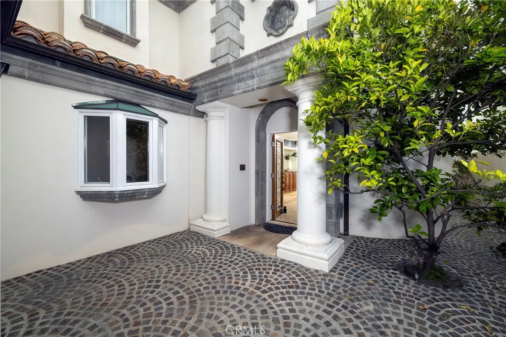 Additional image 14 of 339 Via Lido Soud, Newport Beach, CA 92663