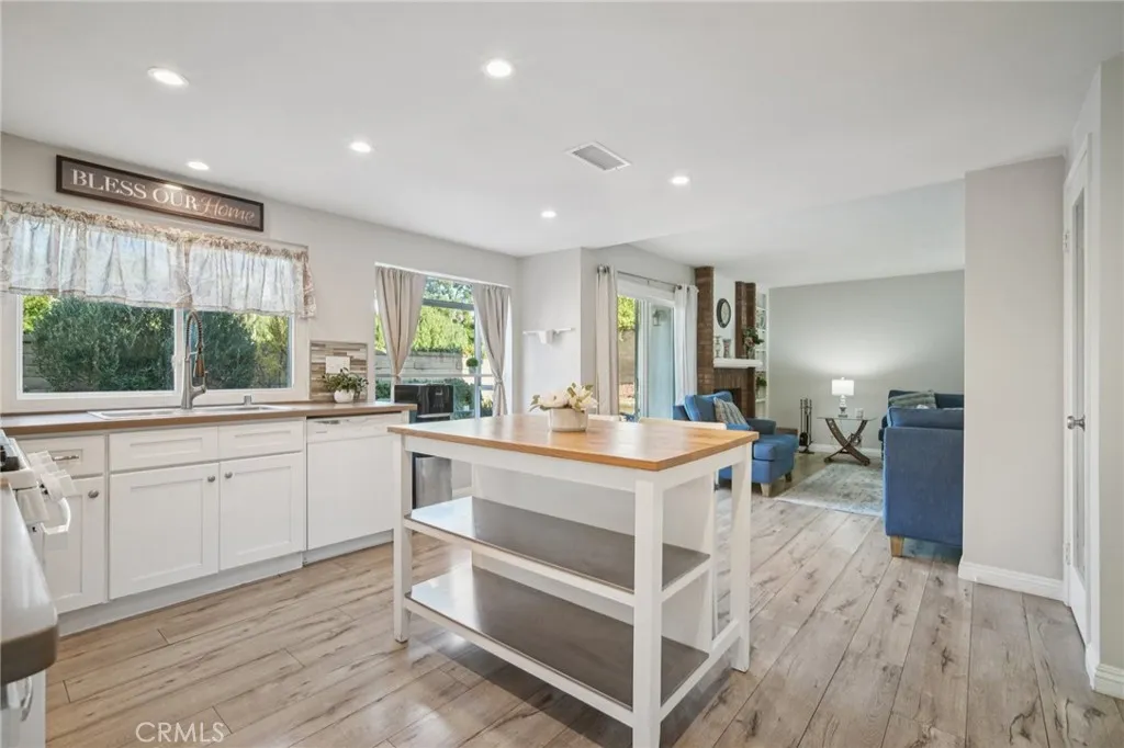 Additional image 12 of 27301 Monforte, Mission Viejo, CA 92692