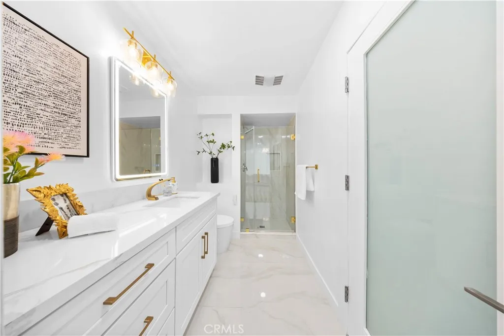 Additional image 67 of 1550 N Laurel Avenue N Unit 203, Los Angeles, CA 90046