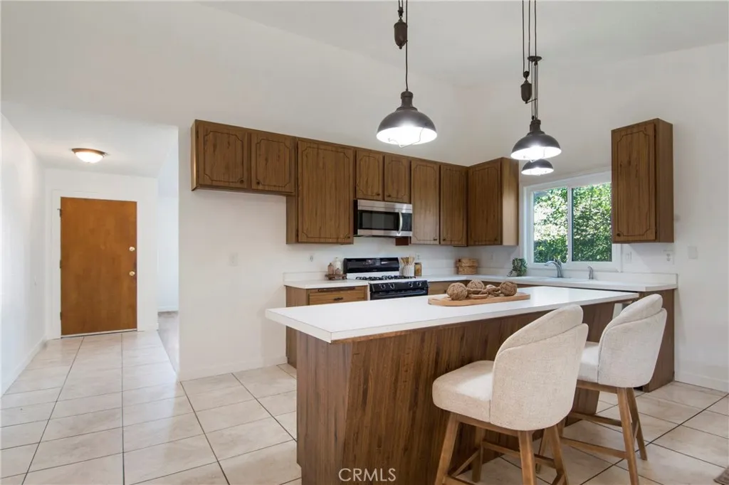 Additional image 32 of 10716 Hollenbeck Dr, Riverside, CA 92505