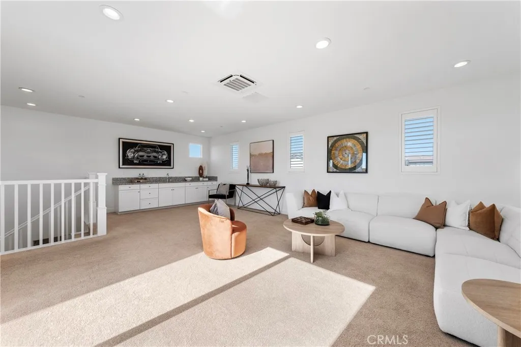 Additional image 23 of 105 Shear, Irvine, CA 92618