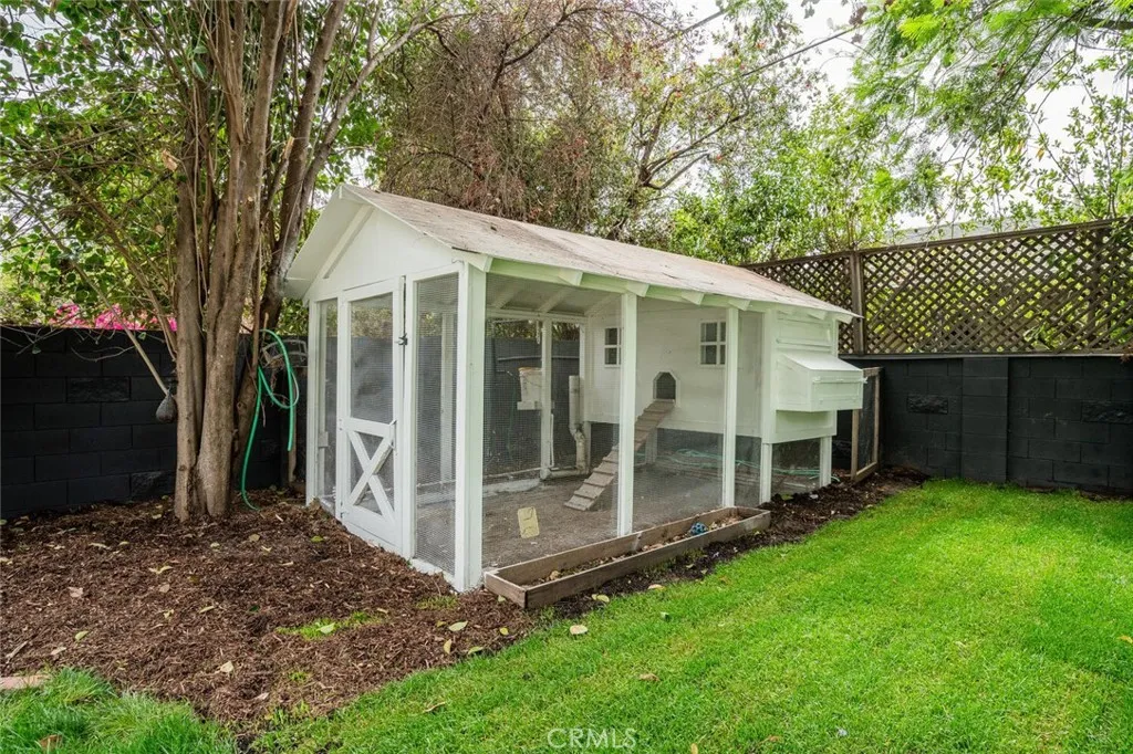 Additional image 32 of 6615 Orion Ave, Van Nuys, CA 91406