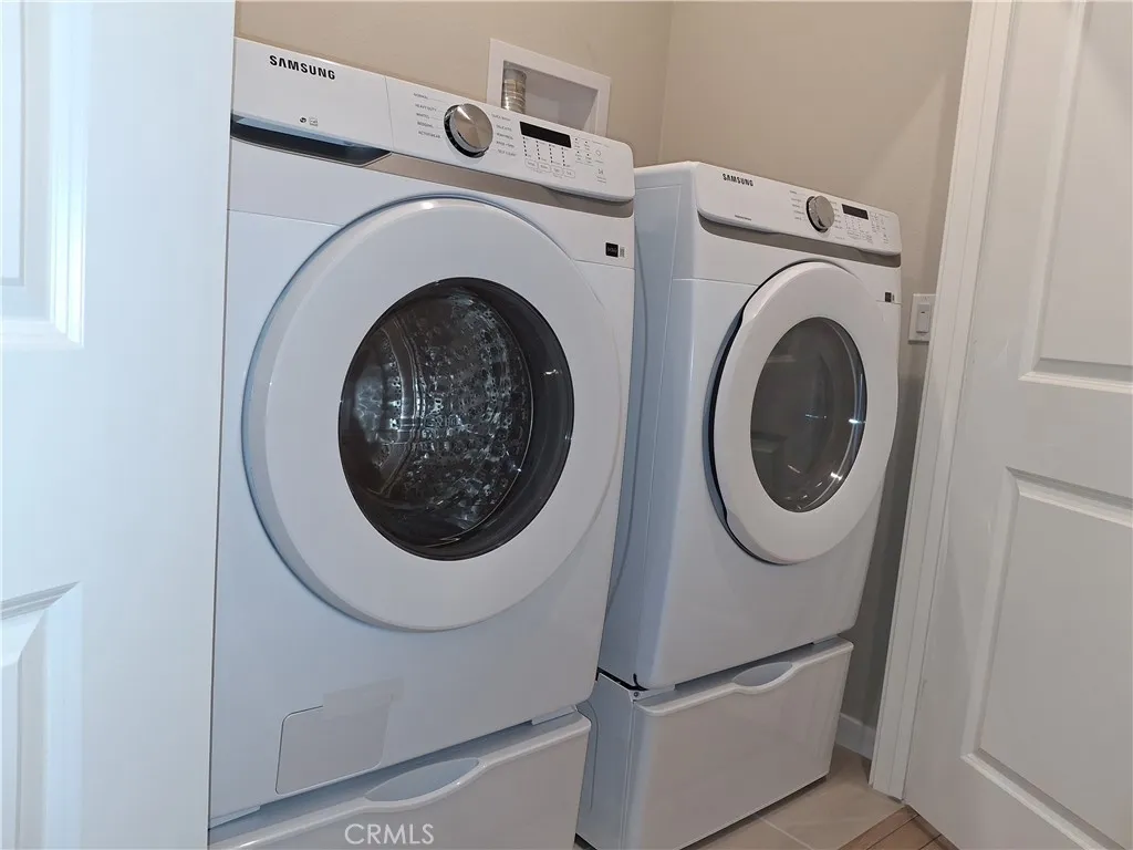 Additional image 50 of 109 S Laxore Street Unit 303, Anaheim, CA 92804