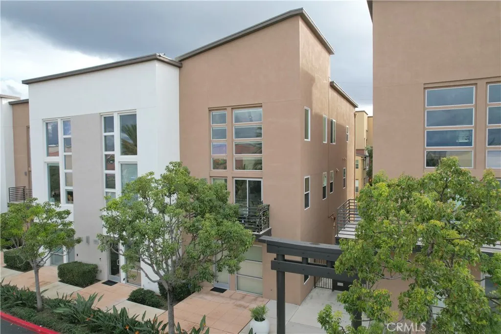 Additional image 3 of 1540 W Artesia Square Unit G, Gardena, CA 90248