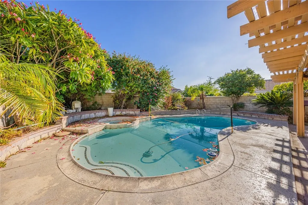 Additional image 50 of 14001 Hillcrest Dr, Fontana, CA 92337