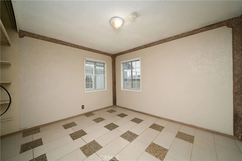 Additional image 14 of 728 N Geneva St, Anaheim, CA 92801