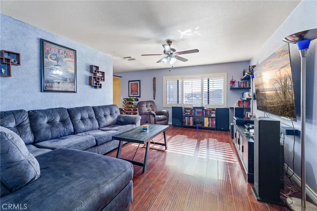 Additional image 43 of 913 E Virginia Way, Barstow, CA 92311