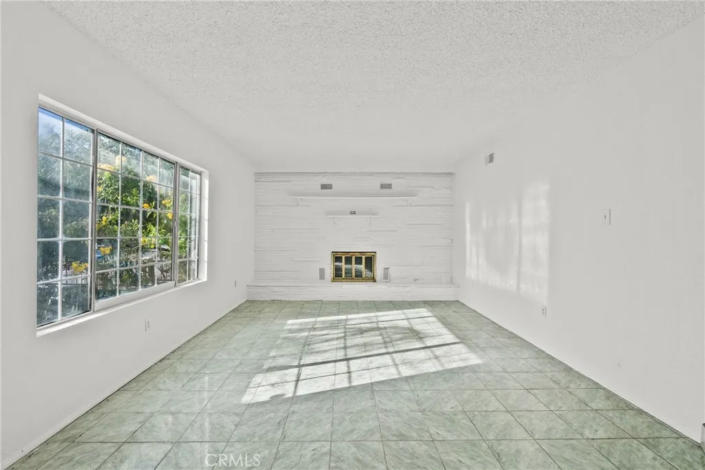 Additional image 11 of 12924 Sproule, Sylmar, CA 91342