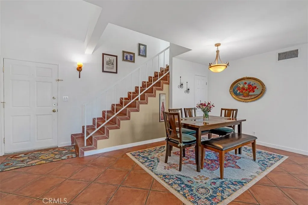 Additional image 11 of 18645 Hatteras Street Unit 230, Tarzana, CA 91356
