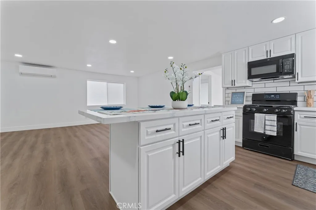 Additional image 8 of 2860 N Macy St, San Bernardino, CA 92407