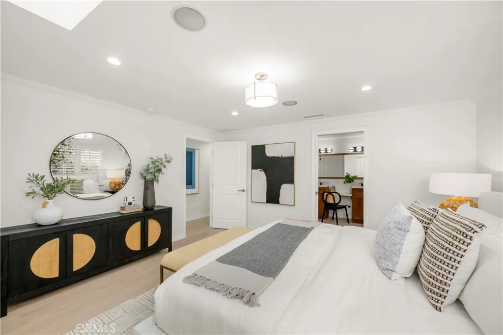 Additional image 15 of 370 E 19th St, Costa Mesa, CA 92627