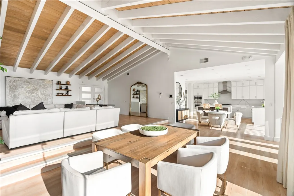 Additional image 7 of 2019 Sunset Plaza Drive, Los Angeles, CA 90069