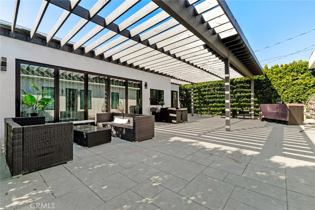 Additional image 108 of 1918 N Maple St, Burbank, CA 91505