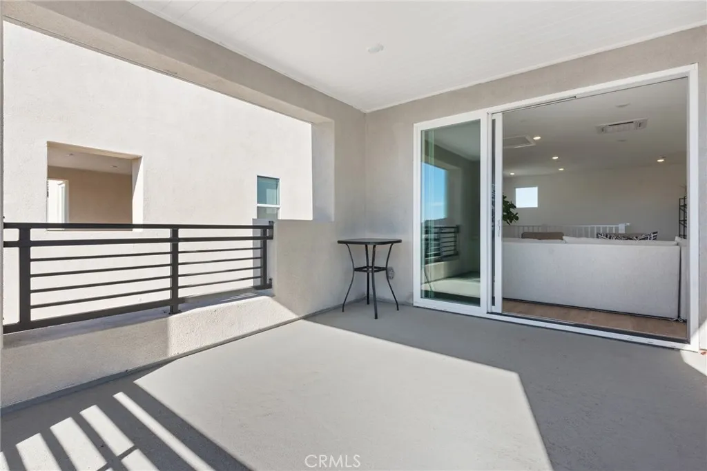 Additional image 105 of 408 Treble, Irvine, CA 92618