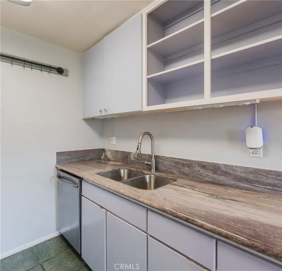 Additional image 52 of 6020 Bixby Village Dr Unit 63, Long Beach, CA 90803