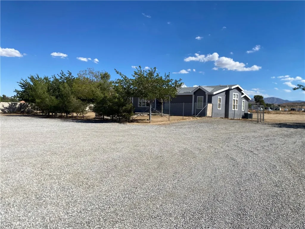 Additional image 19 of 5050 Pearblossom Highway, Palmdale, CA 93552