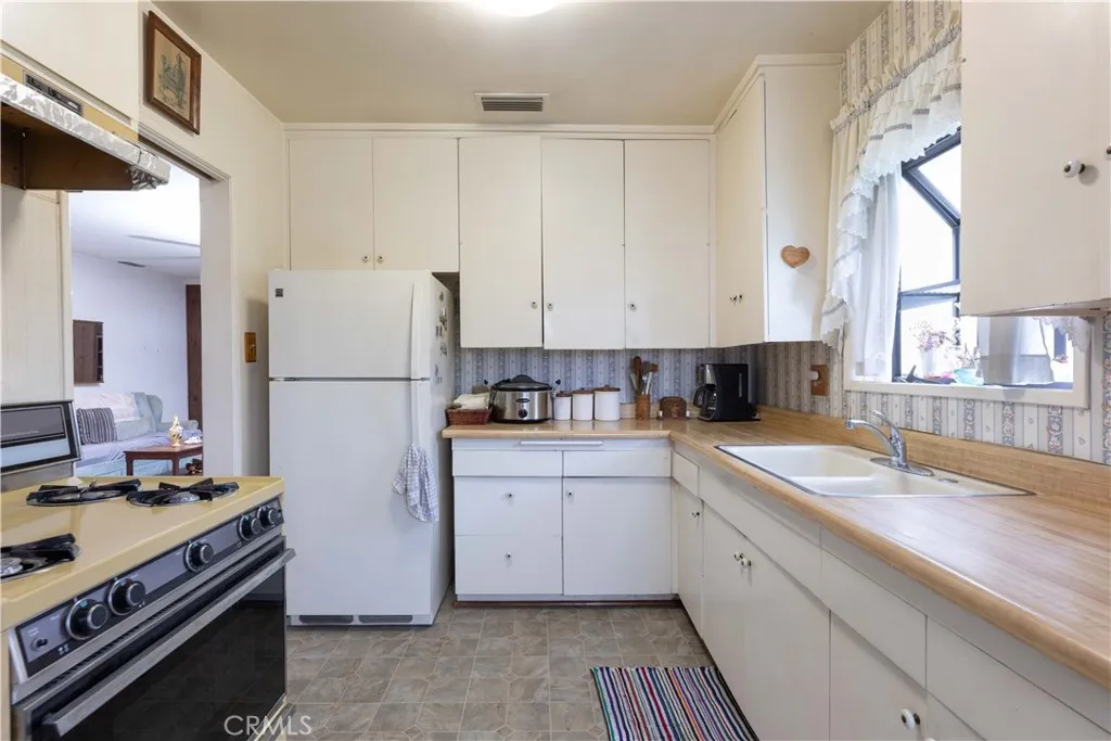 Additional image 39 of 8133 Brimfield, Panorama City, CA 91402