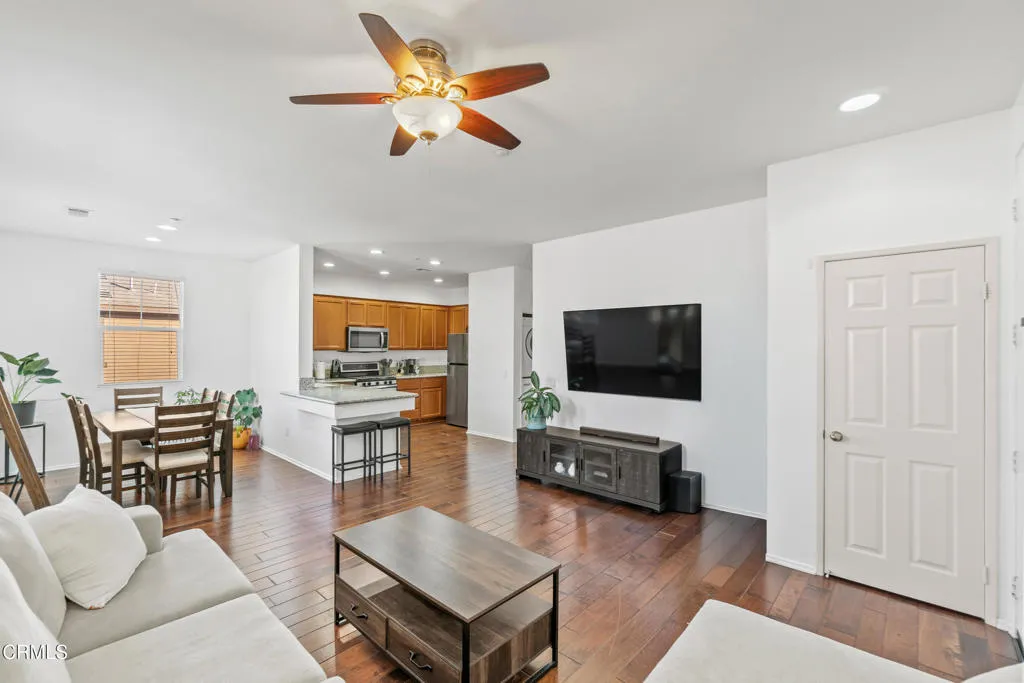 Additional image 5 of 3241 N Ventura Road, Oxnard, CA 93036