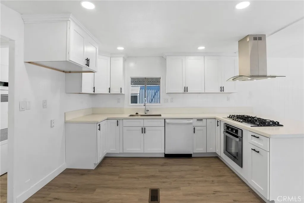 Additional image 44 of 15621 Beach Boulevard Unit 115, Westminster, CA 92683