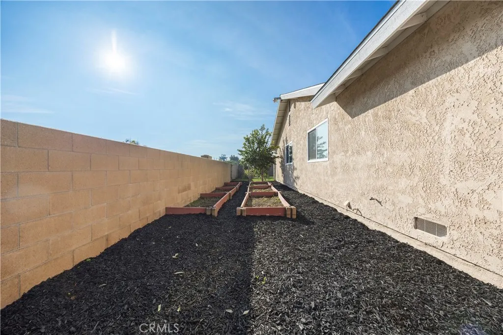 Additional image 59 of 423 Montezuma Street, Ontario, CA 91762