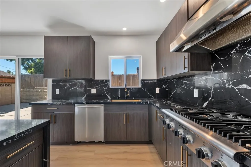 Additional image 57 of 8127 Radford Avenue, North Hollywood, CA 91605