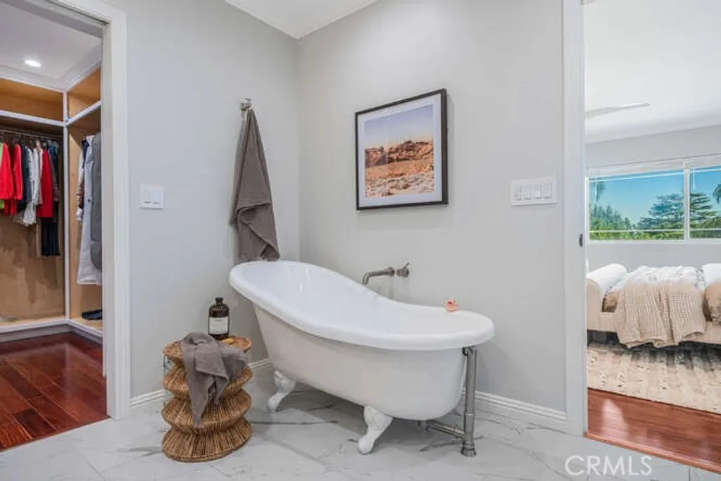 Additional image 19 of 3325 Alginet, Encino, CA 91436