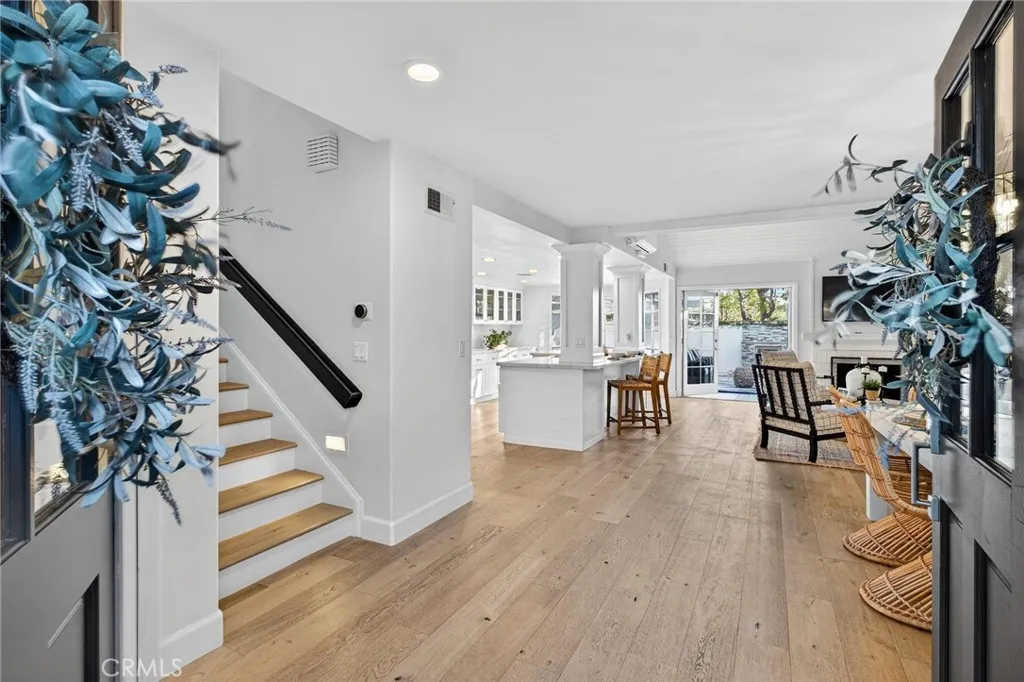 Additional image 3 of 18 Malaga Place East E, Manhattan Beach, CA 90266