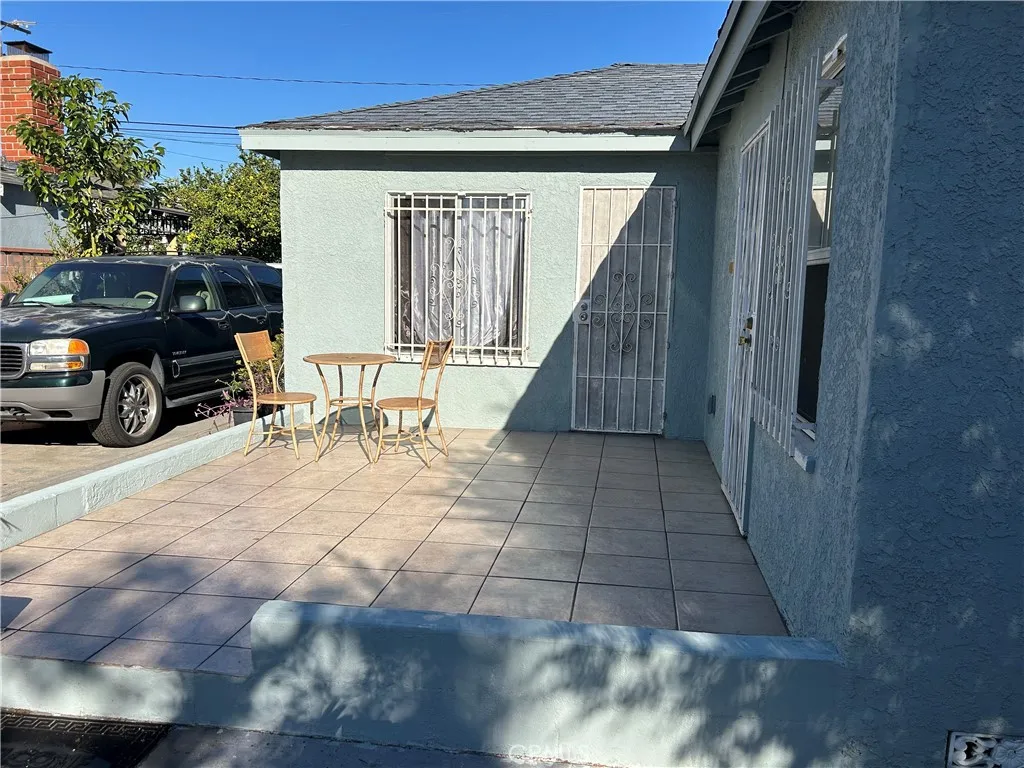 Additional image 4 of 2011 E Elizabeth St, Compton, CA 90221