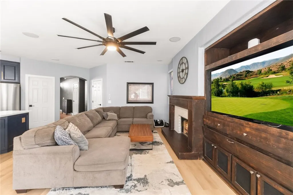 Additional image 16 of 16 Villa Valtelena, Lake Elsinore, CA 92532