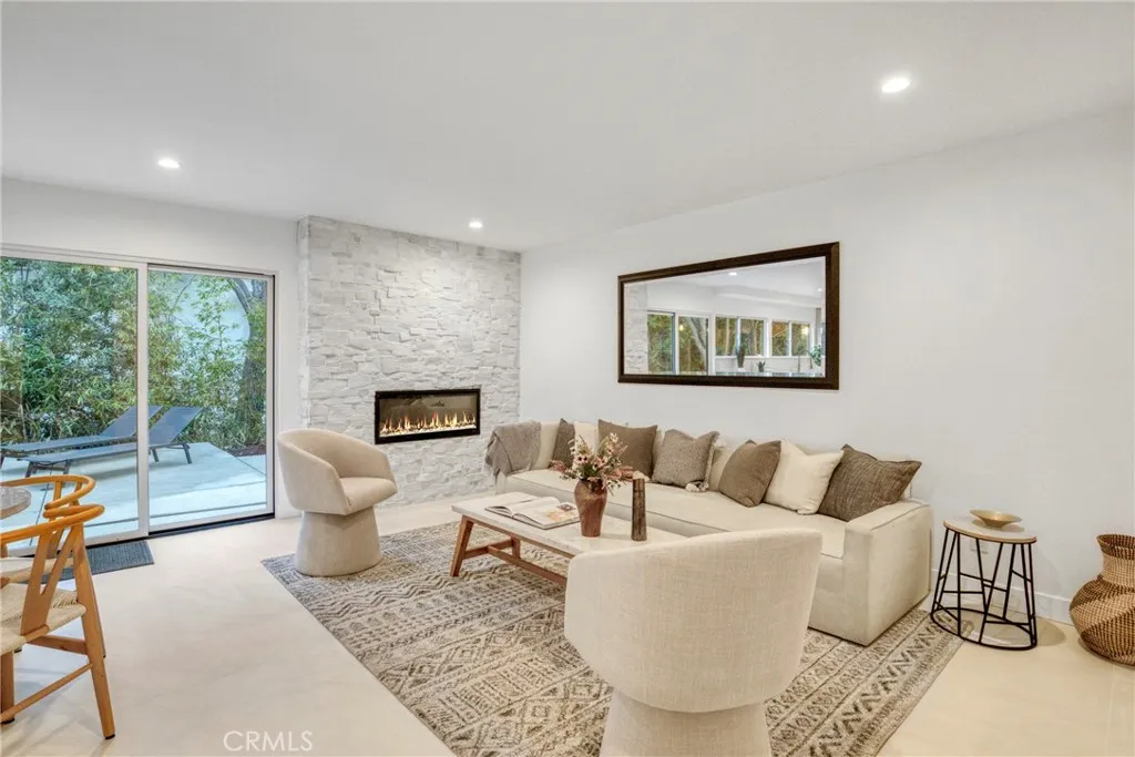 Additional image 15 of 22824 Sparrowdell Dr, Calabasas, CA 91302