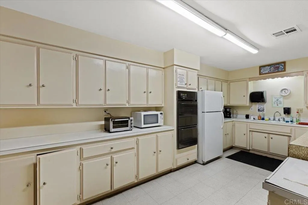 Additional image 36 of 718 Sycamore Avenue Unit 193, Vista, CA 92083