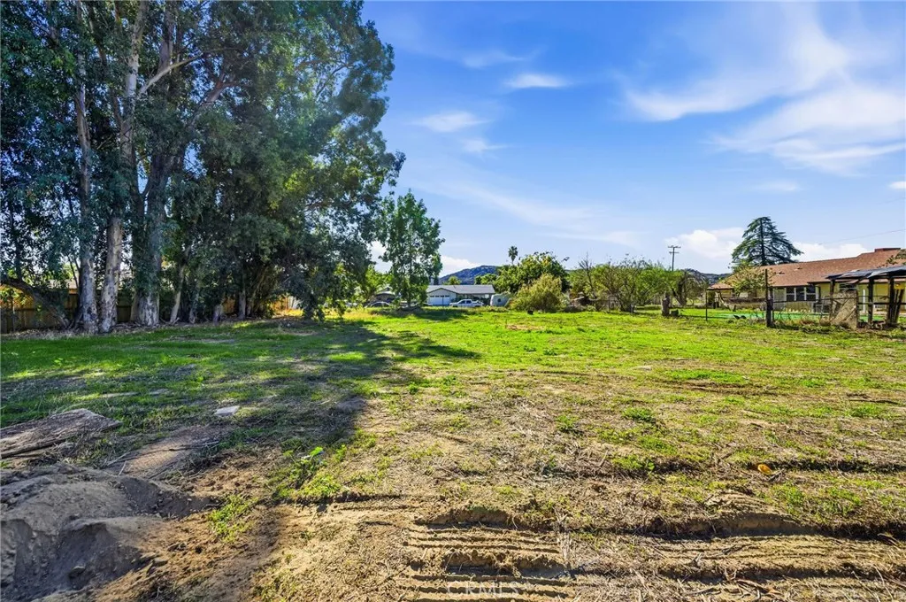 Additional image 102 of 26850 Columbia Street, Hemet, CA 92544