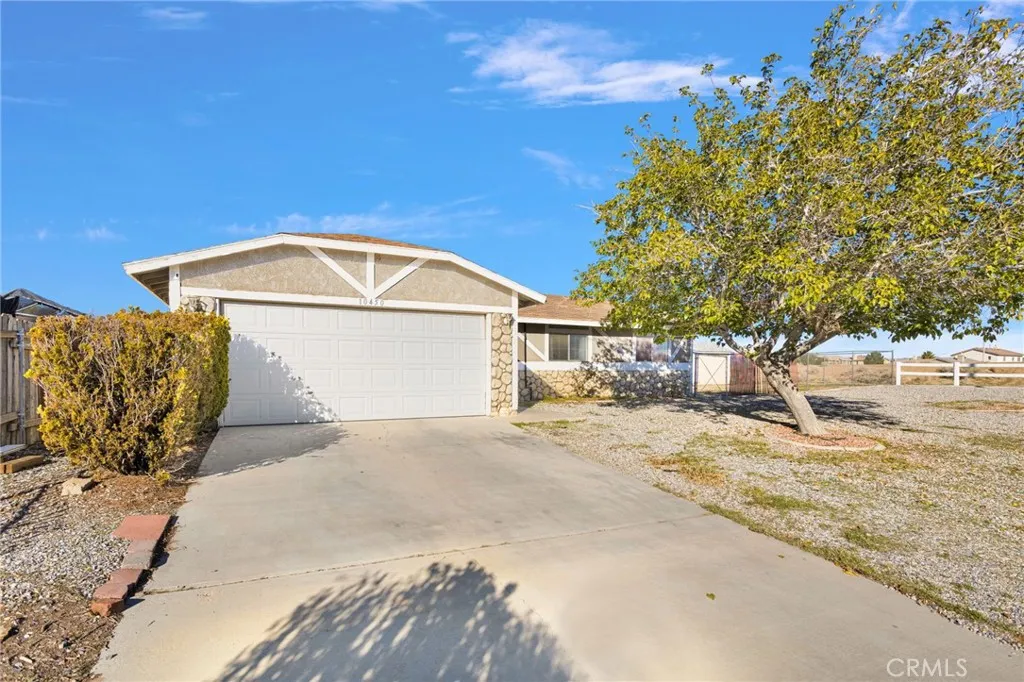 Additional image 3 of 10450 Cimmeron Trail Dr, Adelanto, CA 92301