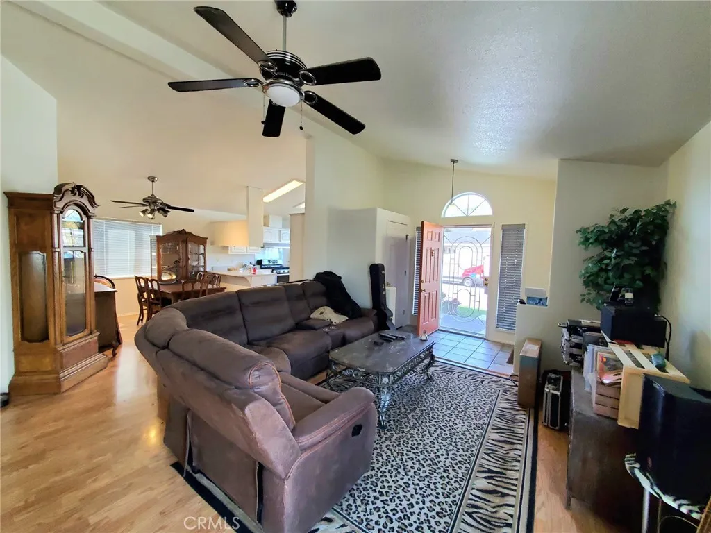 Additional image 8 of 20042 Canyon View Drive Unit 74, Canyon Country, CA 91351