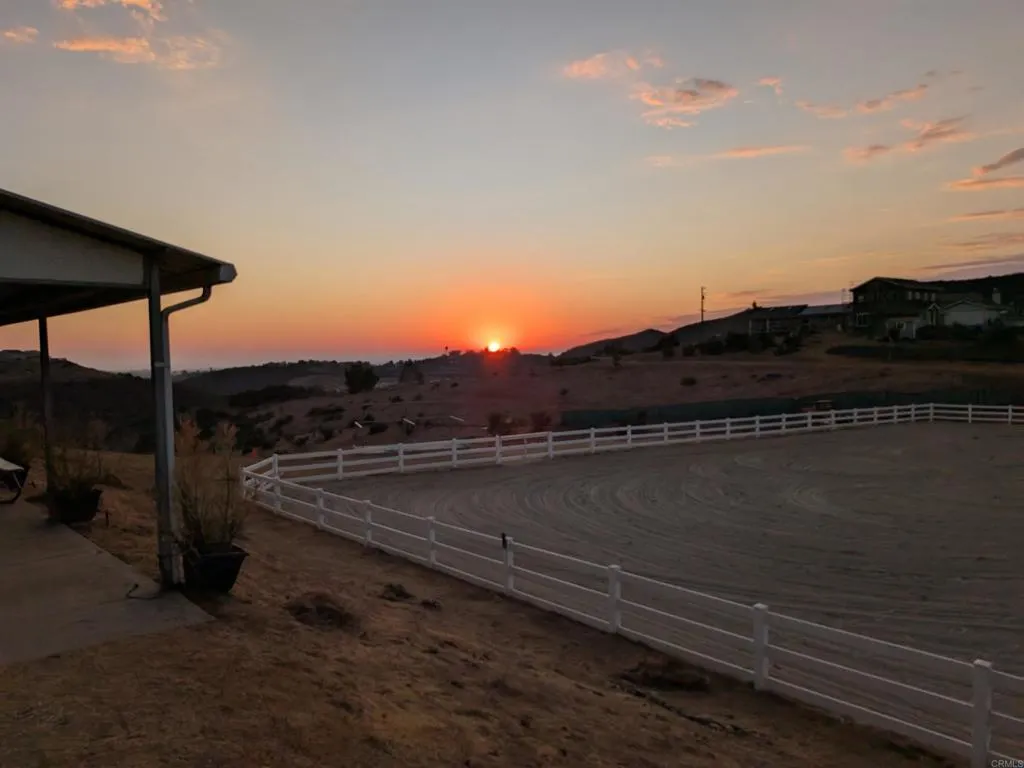 Additional image 18 of 1925 Robinhood Road, Vista, CA 92084