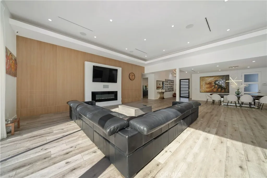 Additional image 47 of 5631 Wilhelmina Avenue, Woodland Hills, CA 91367