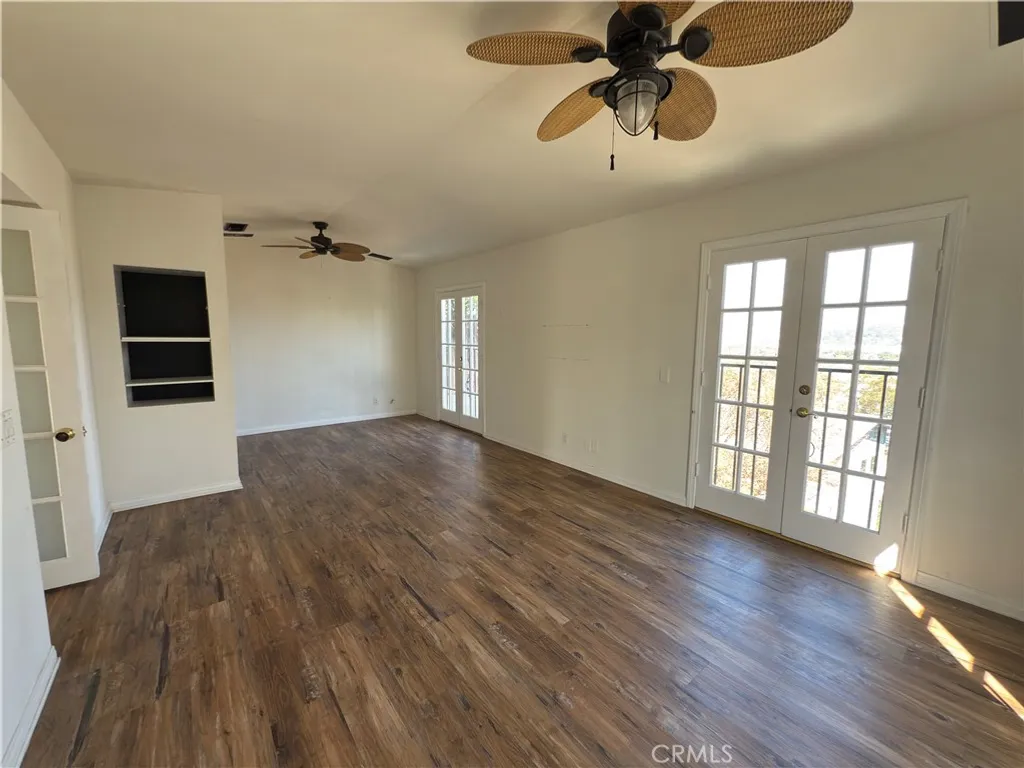 Additional image 8 of 2586 Lake View, Los Angeles, CA 90039