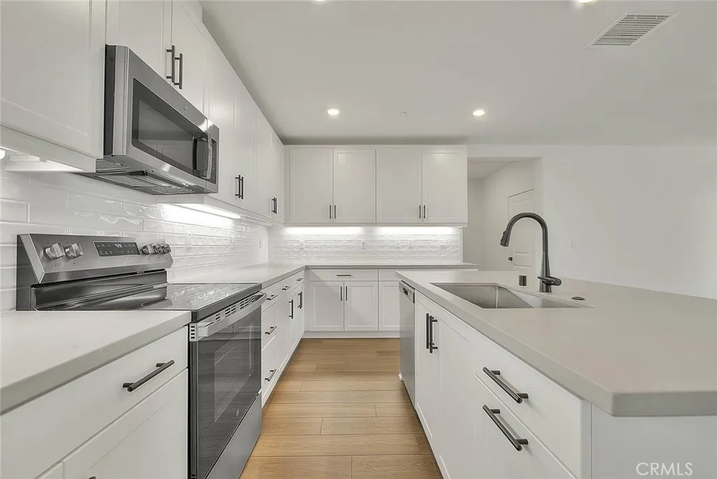 Additional image 6 of 12903 Paradiso Unit 201, Eastvale, CA 92880