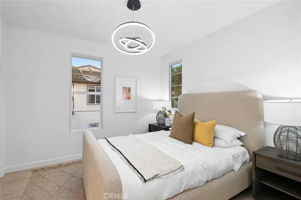 Additional image 106 of 345 Tall Oak, Irvine, CA 92603