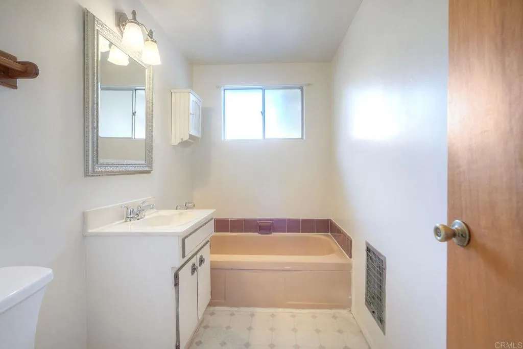 Additional image 21 of 2035 Basswood Avenue, Carlsbad, CA 92008