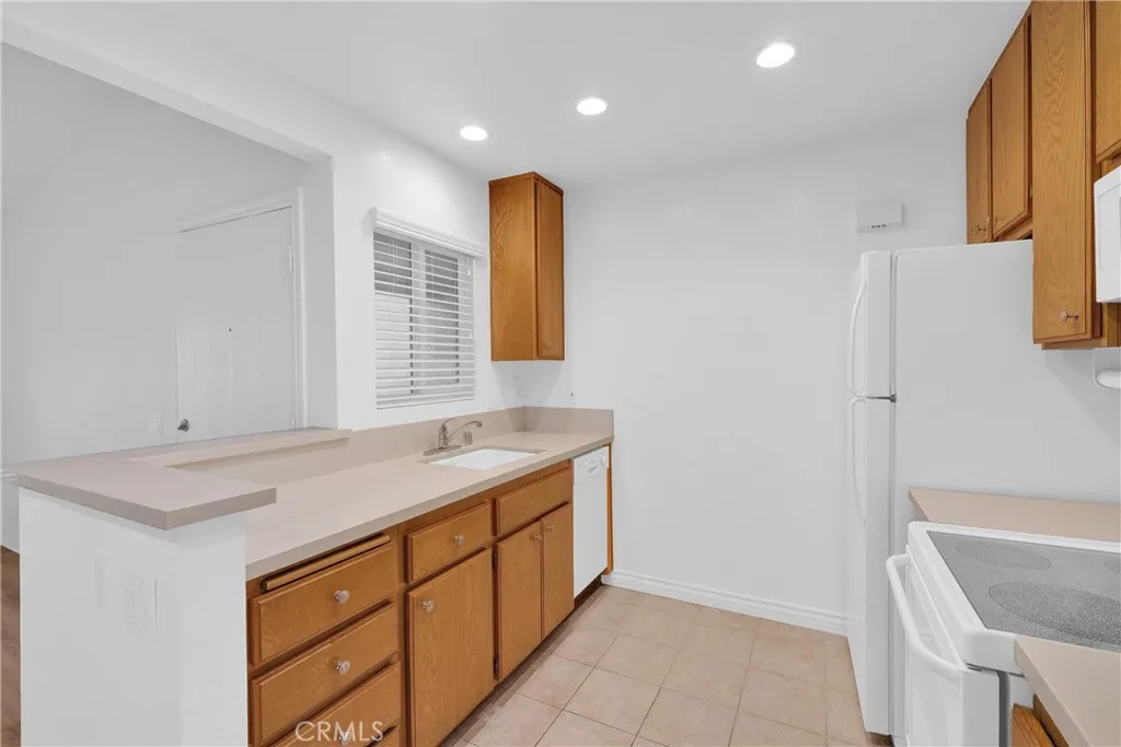 Additional image 12 of 3639 Country Oaks Loop Unit F, Ontario, CA 91761