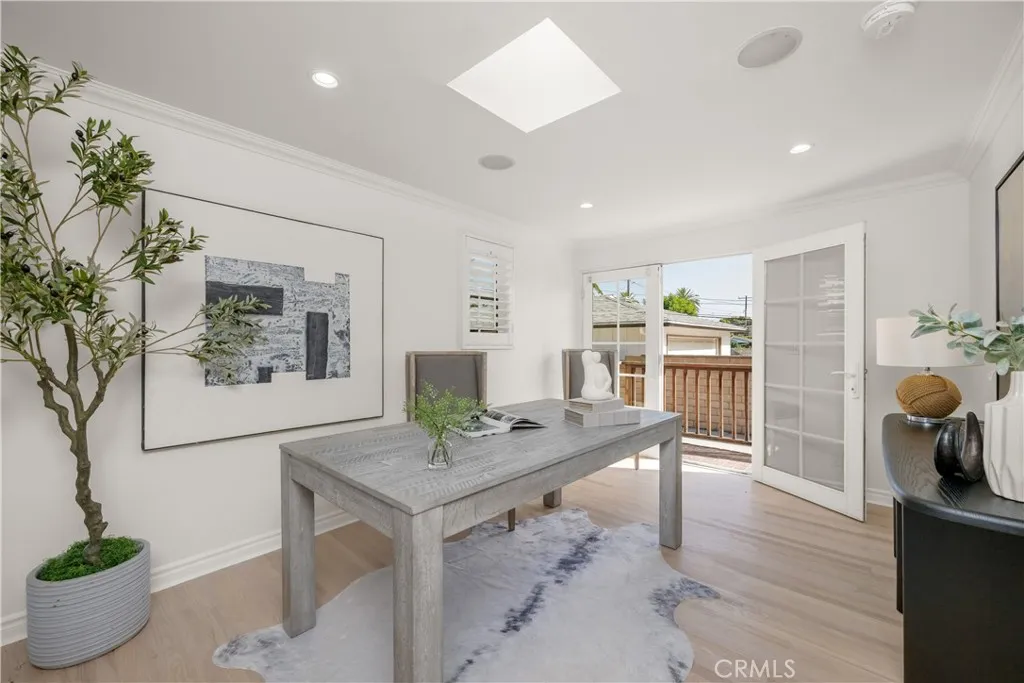 Additional image 56 of 370 E 19th St, Costa Mesa, CA 92627