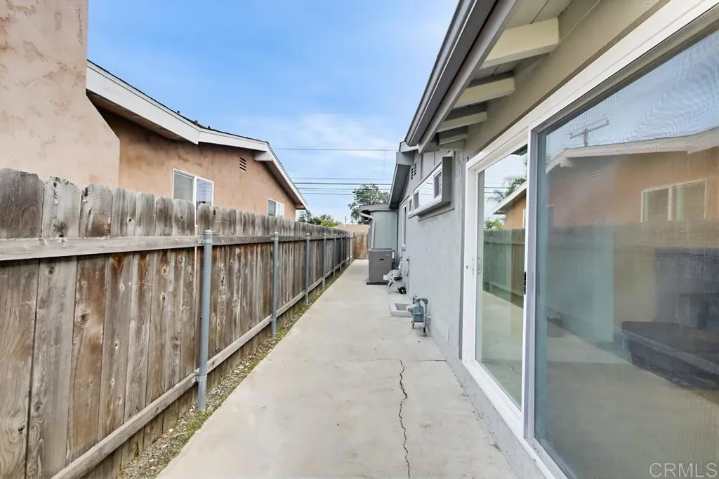 5461 Brunswick Avenue, San Diego, CA 92120