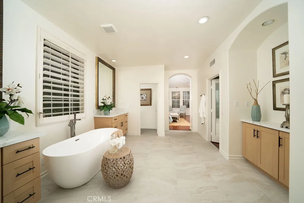 Additional image 20 of 60 New Dawn, Irvine, CA 92620