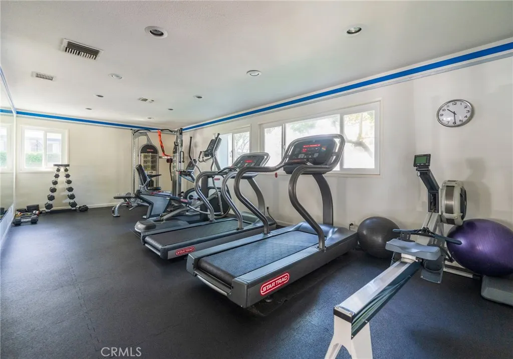 Additional image 36 of 6020 Bixby Village Dr Unit 63, Long Beach, CA 90803