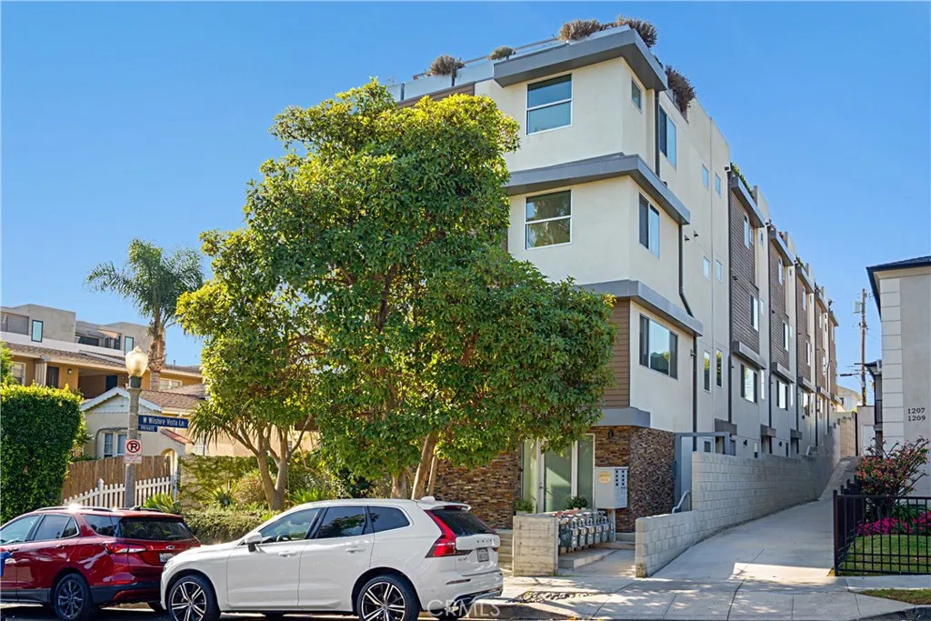 Additional image 3 of 5409 W Wilshire Vista Lane, Los Angeles, CA 90019